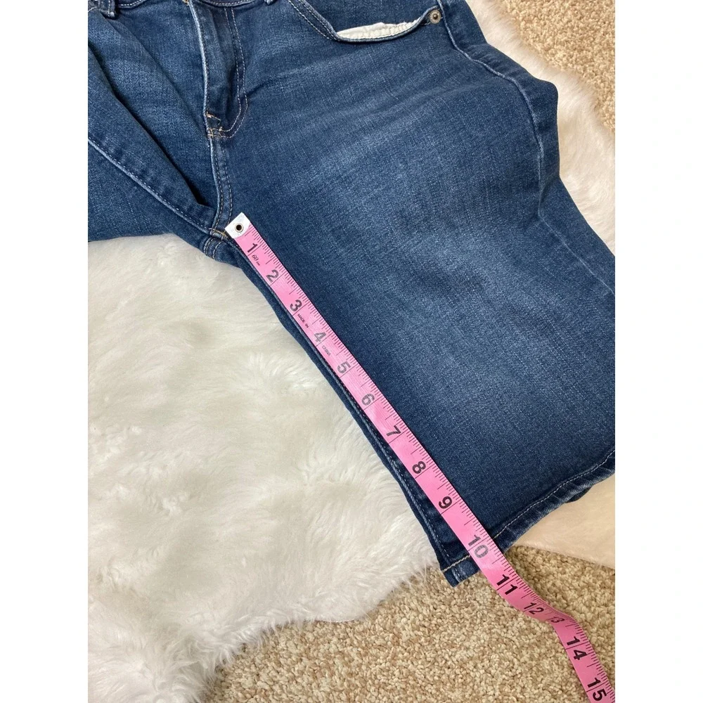 Lucky Brand Bermuda Dark Wash Denim Shorts Womens 4 27 Blue Stretch Knee Length